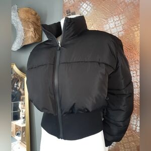 Zara Nwt Black Women's Cropped Puffer Jacket